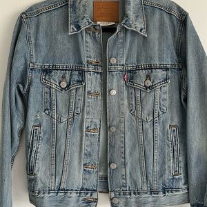 Levi’s 90’s trucker jacket size small